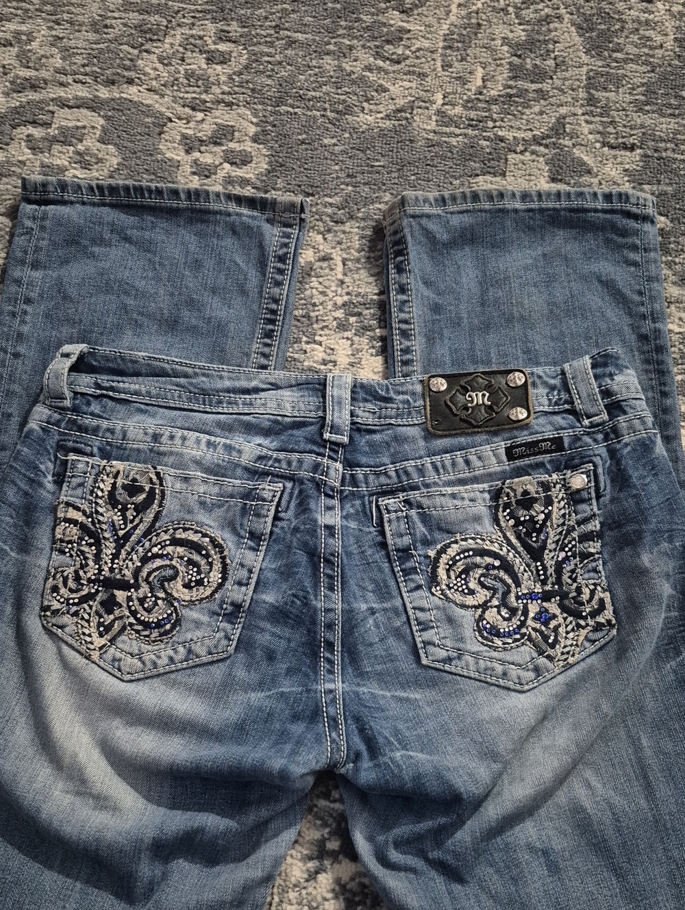 Miss Me Bootcut 31 Fleur-De-Lis